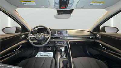 2022 Hyundai ELANTRA SEL - Photo 31 - Mesa, AZ 85201