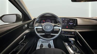 2022 Hyundai ELANTRA SEL - Photo 16 - Mesa, AZ 85201