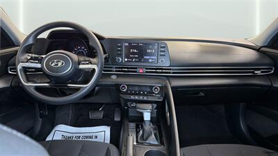 2022 Hyundai ELANTRA SEL - Photo 14 - Mesa, AZ 85201