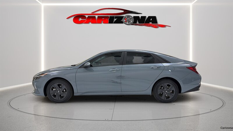 2022 Hyundai ELANTRA SEL - Photo 6 - Mesa, AZ 85201