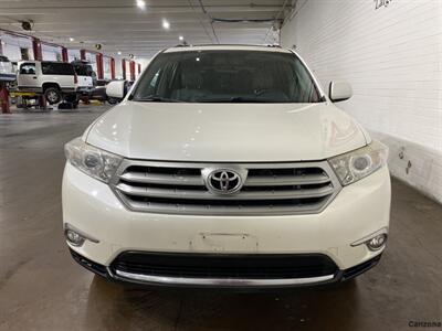 2013 Toyota Highlander   - Photo 8 - Mesa, AZ 85201