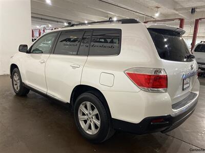 2013 Toyota Highlander   - Photo 6 - Mesa, AZ 85201