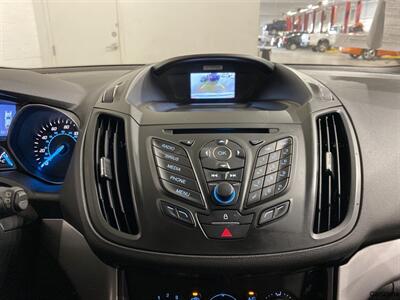 2015 Ford Escape SE   - Photo 15 - Mesa, AZ 85201
