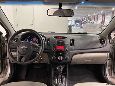 2012 Kia Forte EX   - Photo 11 - Mesa, AZ 85201