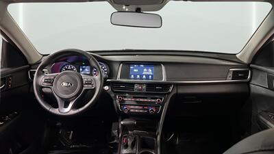 2018 Kia Optima EX   - Photo 14 - Mesa, AZ 85201