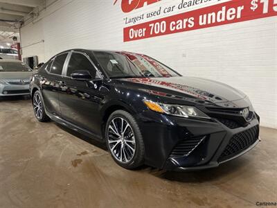 2018 Toyota Camry LE   - Photo 2 - Mesa, AZ 85201