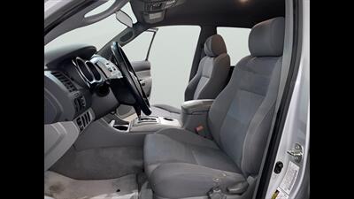 2006 Toyota Tacoma PreRunner V6   - Photo 10 - Mesa, AZ 85201