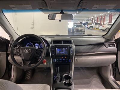 2017 Toyota Camry LE   - Photo 11 - Mesa, AZ 85201