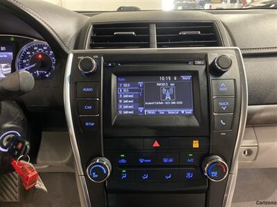 2017 Toyota Camry LE   - Photo 13 - Mesa, AZ 85201