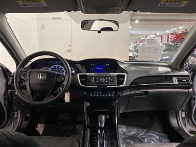 2017 Honda Accord LX   - Photo 10 - Mesa, AZ 85201