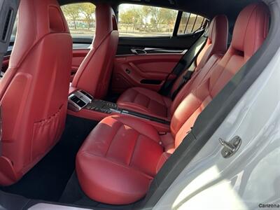 2015 Porsche Panamera GTS   - Photo 8 - Mesa, AZ 85201