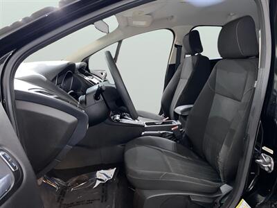 2015 Ford Focus SE   - Photo 10 - Mesa, AZ 85201