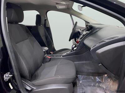 2015 Ford Focus SE   - Photo 11 - Mesa, AZ 85201