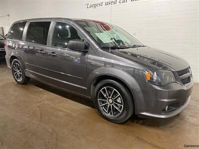 2015 Dodge Grand Caravan SXT   - Photo 2 - Mesa, AZ 85201