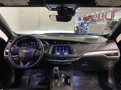 2019 Cadillac XT4 Premium Luxury   - Photo 11 - Mesa, AZ 85201