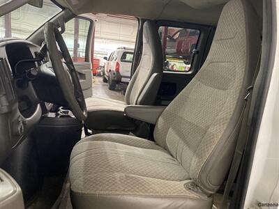 2017 Chevrolet Express LT Passenger   - Photo 9 - Mesa, AZ 85201