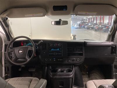 2017 Chevrolet Express LT Passenger   - Photo 12 - Mesa, AZ 85201