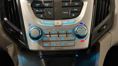 2014 Chevrolet Equinox LT - Photo 27 - Mesa, AZ 85201