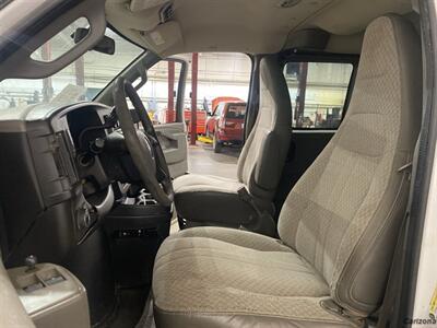 2016 Chevrolet Express LT Passenger   - Photo 9 - Mesa, AZ 85201