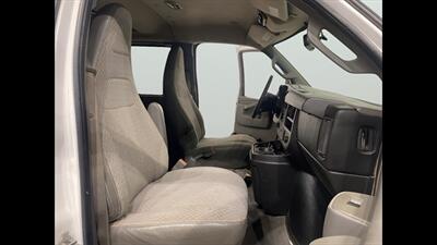 2016 Chevrolet Express LT Passenger   - Photo 10 - Mesa, AZ 85201