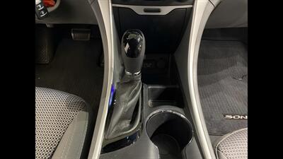 2012 Hyundai SONATA GLS   - Photo 17 - Mesa, AZ 85201