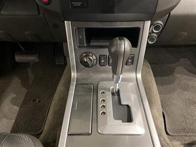 2012 Nissan Pathfinder Silver   - Photo 16 - Mesa, AZ 85201