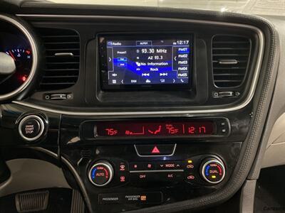 2015 Kia Optima EX   - Photo 16 - Mesa, AZ 85201