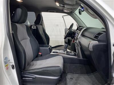 2014 Toyota 4Runner SR5 - Photo 11 - Mesa, AZ 85201