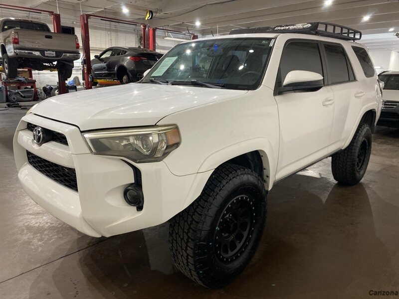 2014 Toyota 4Runner SR5 - Photo 7 - Mesa, AZ 85201