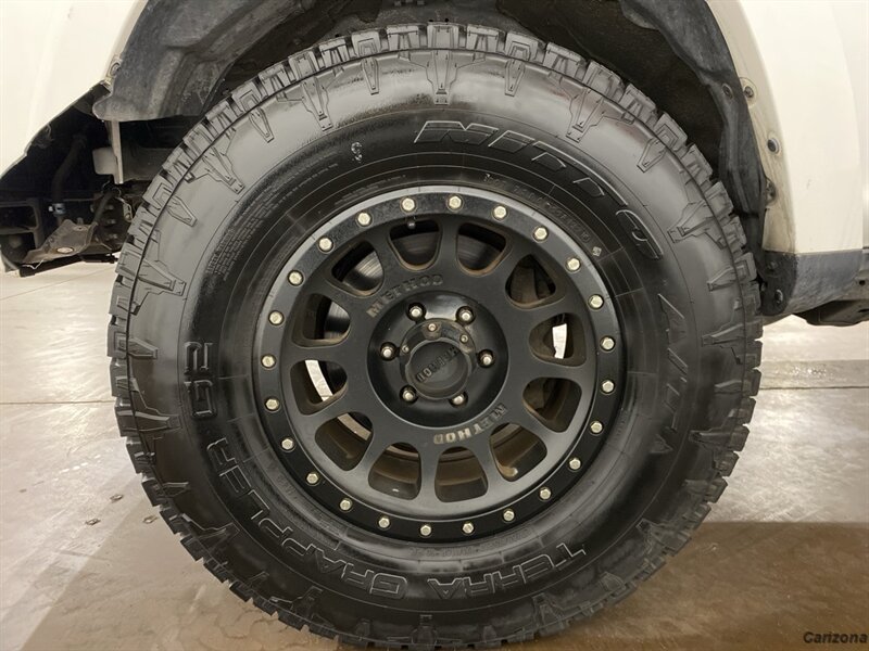 2014 Toyota 4Runner SR5 - Photo 21 - Mesa, AZ 85201