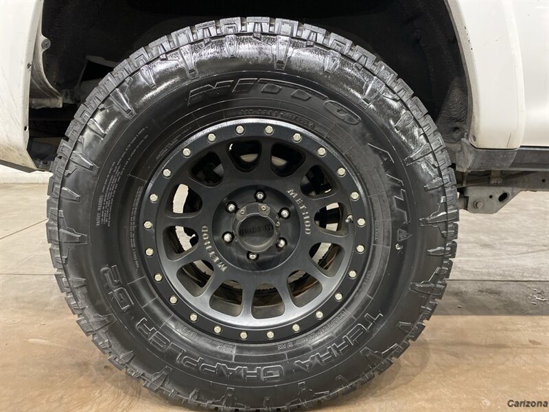 2014 Toyota 4Runner SR5 - Photo 23 - Mesa, AZ 85201