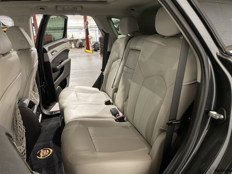 2014 Cadillac SRX Luxury Collection   - Photo 10 - Mesa, AZ 85201