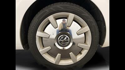 2019 Volkswagen Beetle-Classic 2.0T SE   - Photo 21 - Mesa, AZ 85201