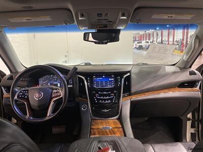 2015 Cadillac Escalade Premium   - Photo 10 - Mesa, AZ 85201