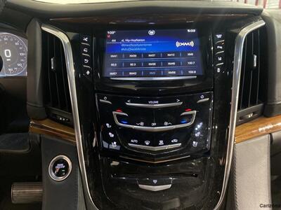 2015 Cadillac Escalade Premium   - Photo 11 - Mesa, AZ 85201