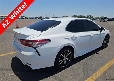 2019 Toyota Camry SE   - Photo 2 - Mesa, AZ 85201