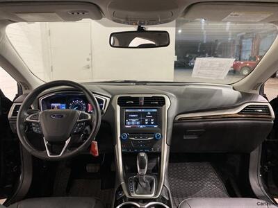 2015 Ford Fusion SE   - Photo 11 - Mesa, AZ 85201