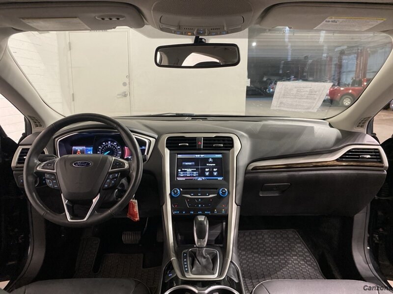 2015 Ford Fusion SE   - Photo 11 - Mesa, AZ 85201