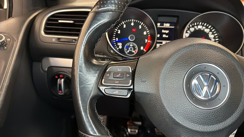 2012 Volkswagen Golf R R 4Motion - Photo 26 - Mesa, AZ 85201