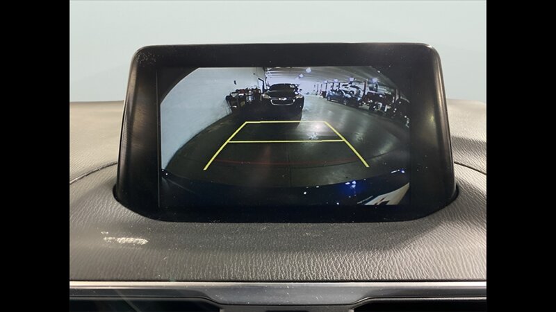 2017 Mazda Mazda3 Grand Touring - Photo 18 - Mesa, AZ 85201