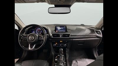 2017 Mazda Mazda3 Grand Touring - Photo 14 - Mesa, AZ 85201