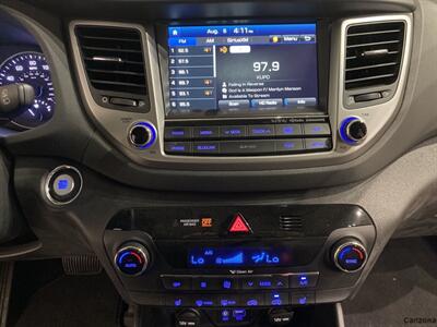 2017 Hyundai TUCSON SE Plus   - Photo 13 - Mesa, AZ 85201