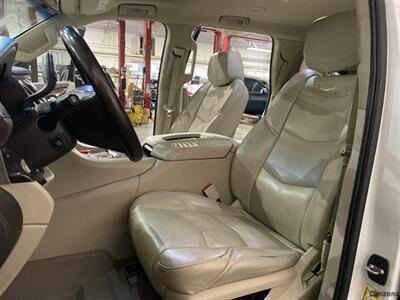 2016 Cadillac Escalade   - Photo 8 - Mesa, AZ 85201