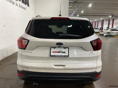2019 Ford Escape SE   - Photo 4 - Mesa, AZ 85201
