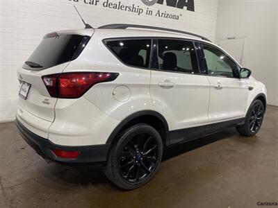 2019 Ford Escape SE   - Photo 3 - Mesa, AZ 85201