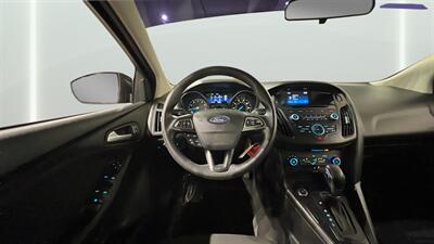 2017 Ford Focus SE - Photo 16 - Mesa, AZ 85201