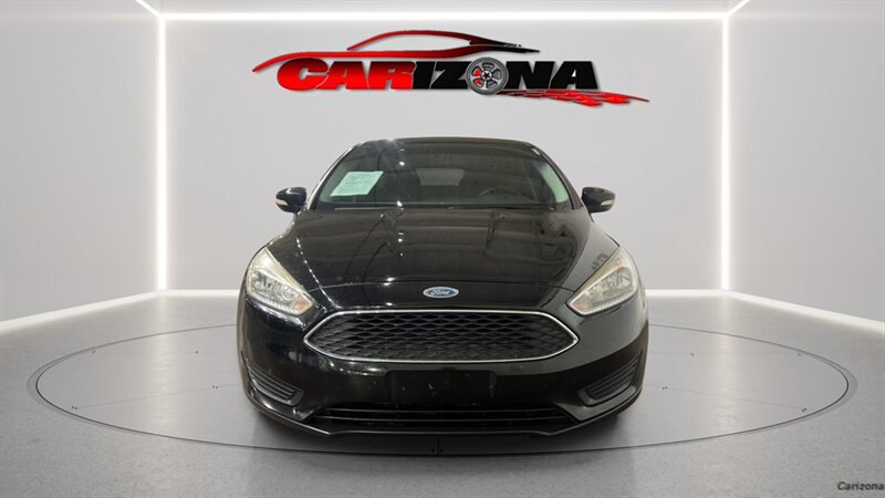 2017 Ford Focus SE - Photo 13 - Mesa, AZ 85201