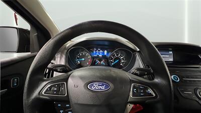 2017 Ford Focus SE - Photo 30 - Mesa, AZ 85201