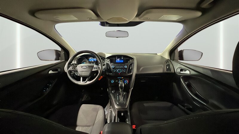 2017 Ford Focus SE - Photo 31 - Mesa, AZ 85201