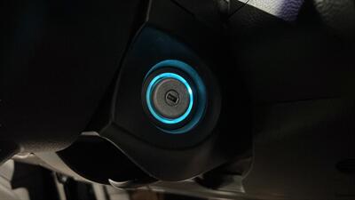 2017 Ford Focus SE - Photo 24 - Mesa, AZ 85201